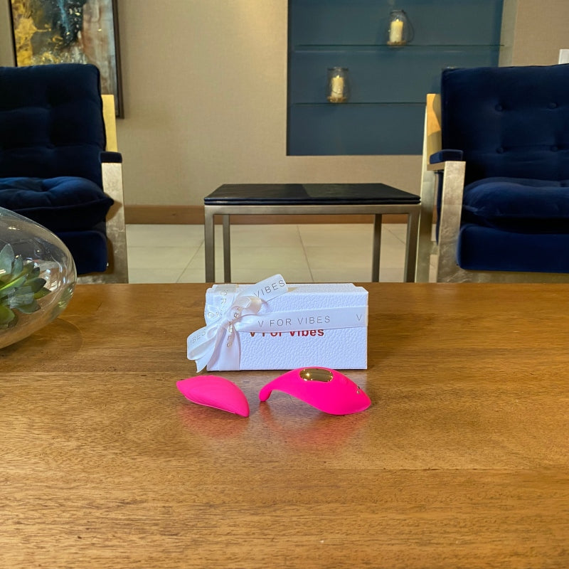 The Lust Lab IntimaVibe™ – Remote Clit Stimulator